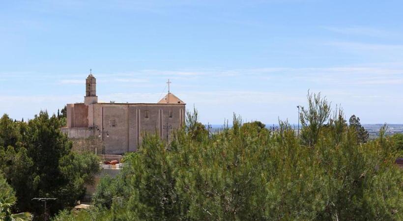 Отель La Campana