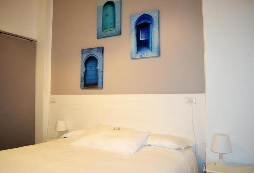 فندق Spot Varazze