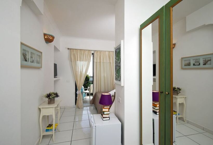 فندق Villa Melodie Adults Only