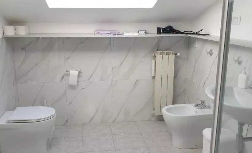 Le Acacie Rooms  Ex B&b