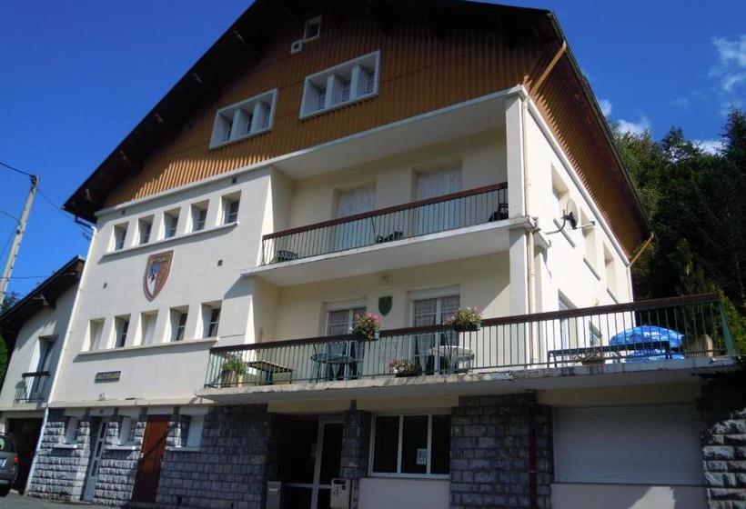 הוסטל Chalet Peyranere