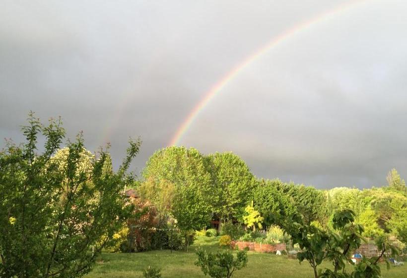 Bed and Breakfast La Source, Vegetarian Guest House