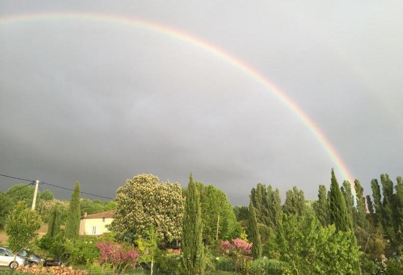 Bed and Breakfast La Source, Vegetarian Guest House