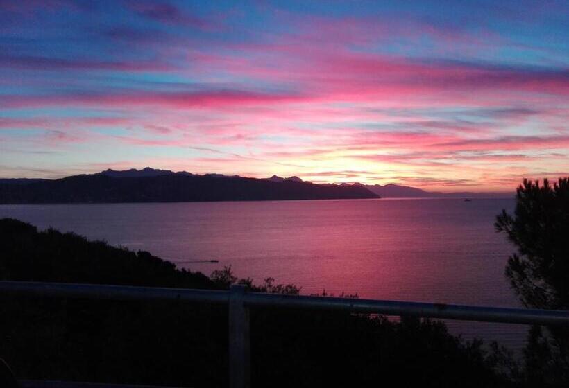 住宿加早餐  Affittacamere La Lanterna