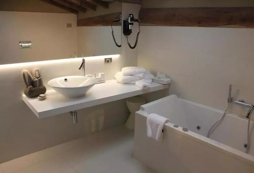 Aamiaismajoitus (B&B) Damaranto Residenza E Cucina