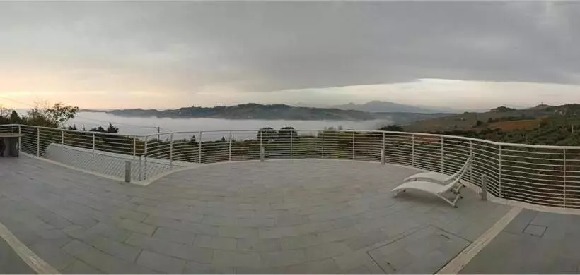 Aamiaismajoitus (B&B) Domus Petrae   Ripatransone