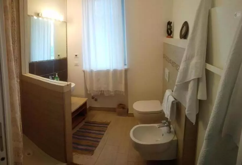 Aamiaismajoitus (B&B) Domus Petrae   Ripatransone