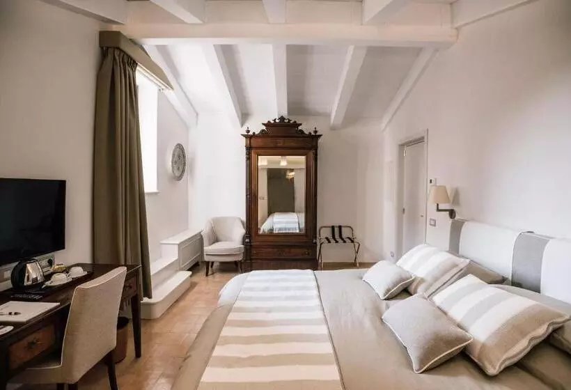 Aamiaismajoitus (B&B) Giardini Calce   Luxury Rooms