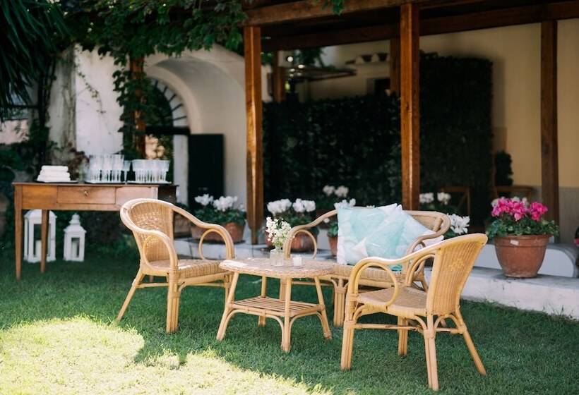 Bed and Breakfast Giardini Calce   Luxury Rooms