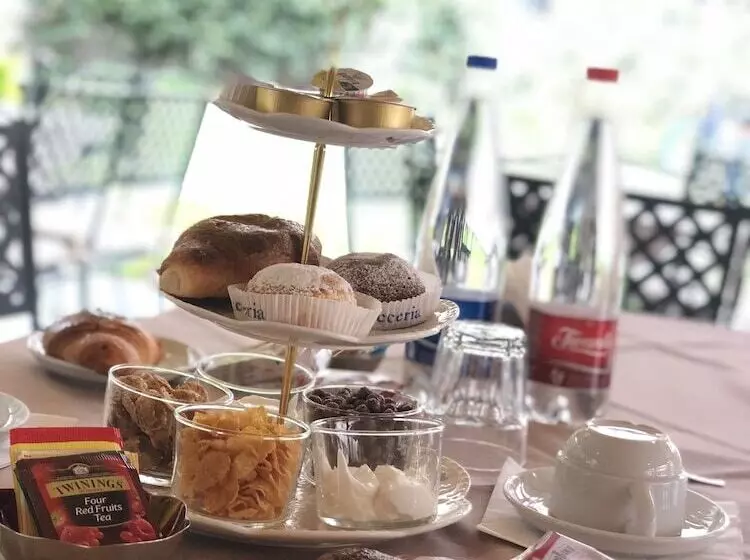 Aamiaismajoitus (B&B) Giardini Calce   Luxury Rooms