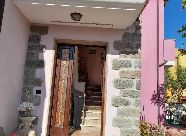 تختخواب و صبحانه La Fortezza Casa Vacanze & Appartament