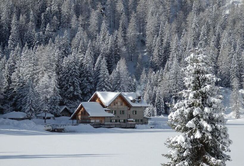 مبيت وإفطار Rifugio Lago Nambino