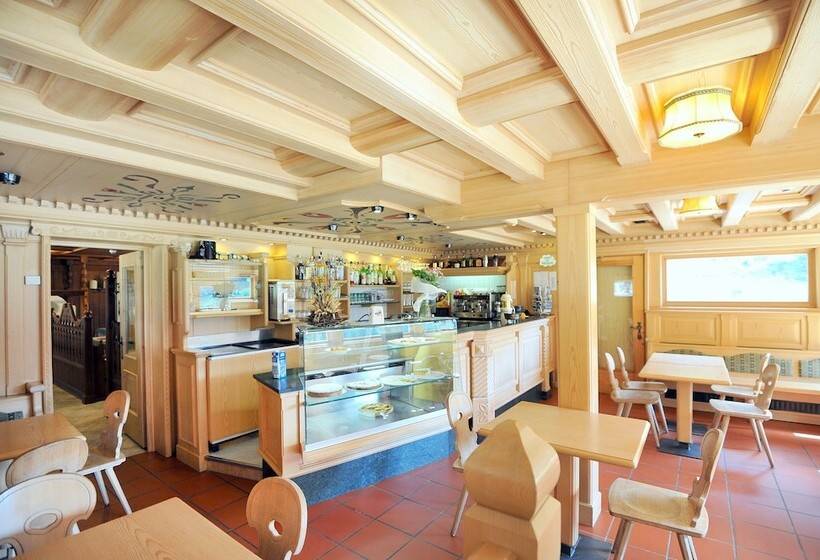 مبيت وإفطار Rifugio Lago Nambino