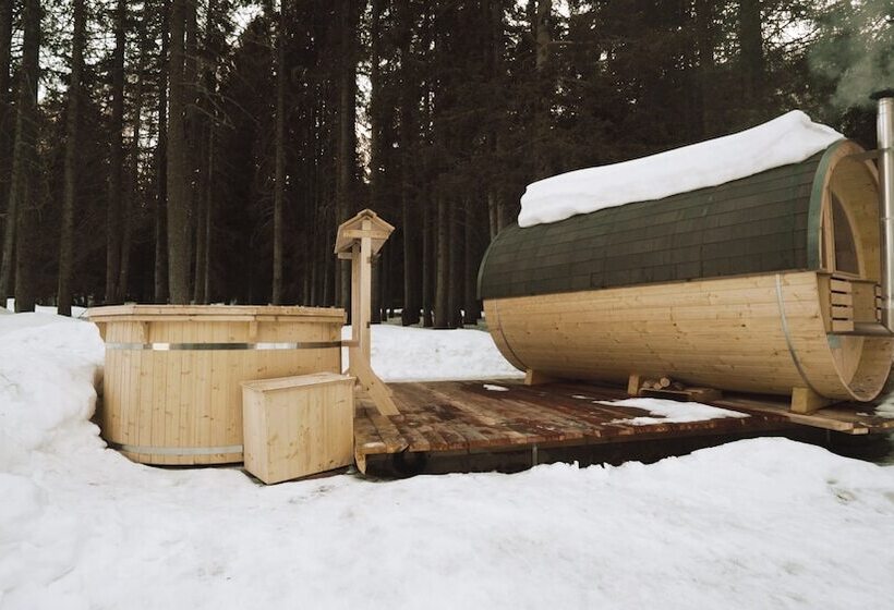 مبيت وإفطار Rifugio Lago Nambino