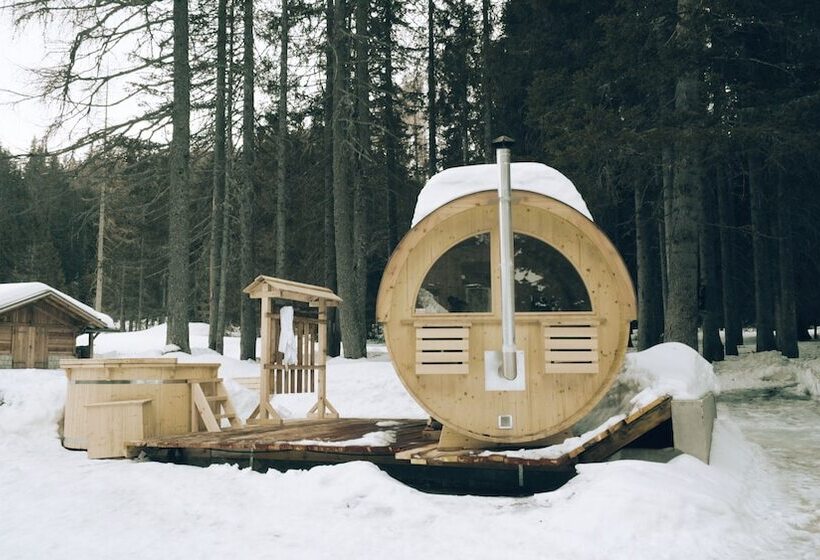 مبيت وإفطار Rifugio Lago Nambino