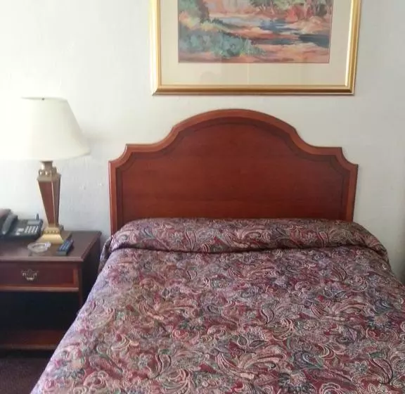 Downtowner Motel