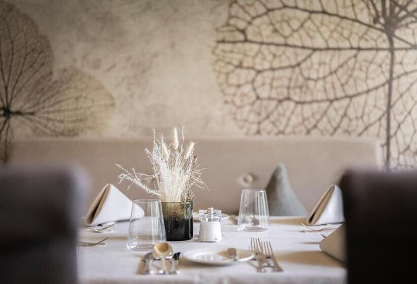 בית מלון כפרי Alpine Spa Resort Viktoria