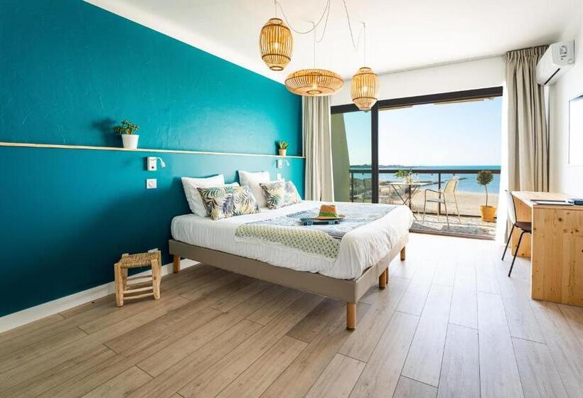 בית מלון כפרי Cafe Miramar