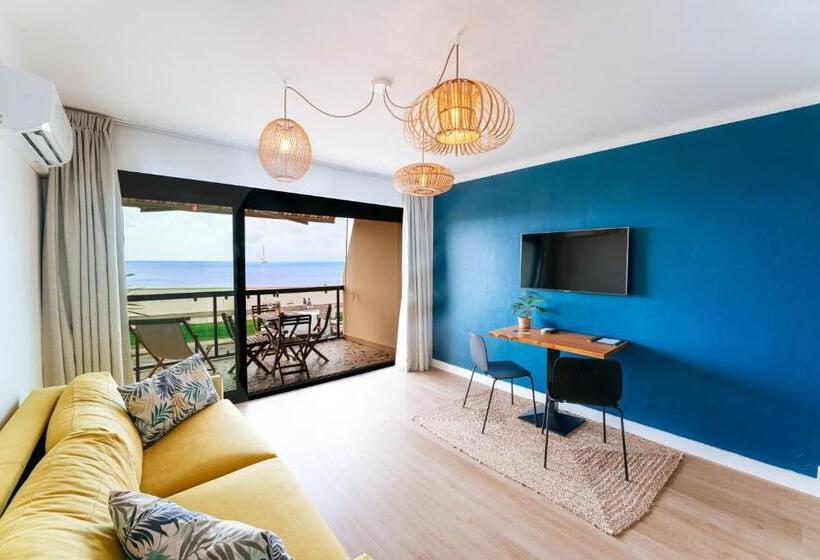 בית מלון כפרי Cafe Miramar