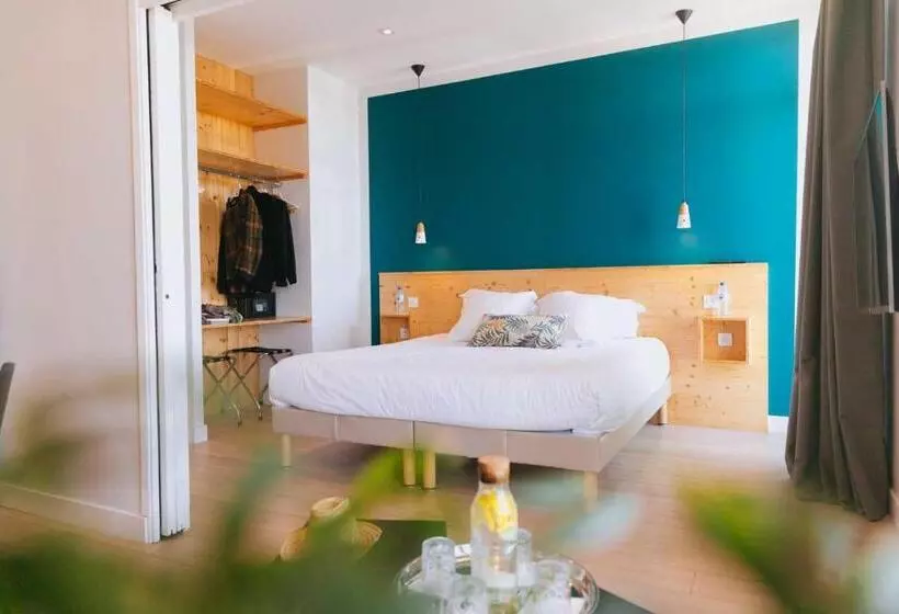 ホテル Cafe Miramar