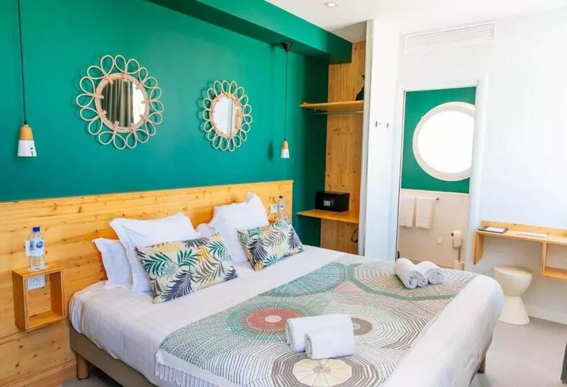 ホテル Cafe Miramar