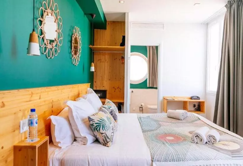 ホテル Cafe Miramar