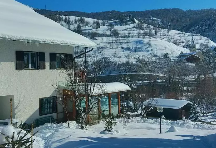 ホテル Casa Per Ferie Beato Rosaz