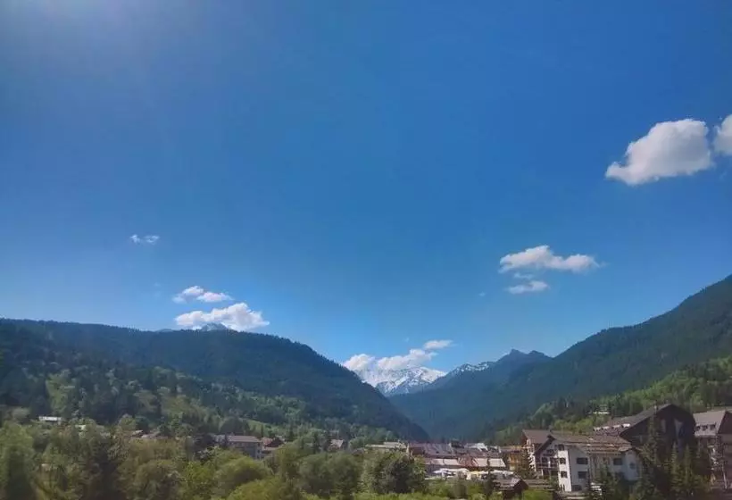 ホテル Casa Per Ferie Beato Rosaz