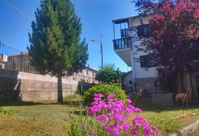 ホテル Casa Per Ferie Beato Rosaz