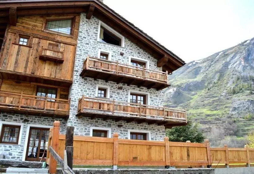 Hotelli Chateau Blanc