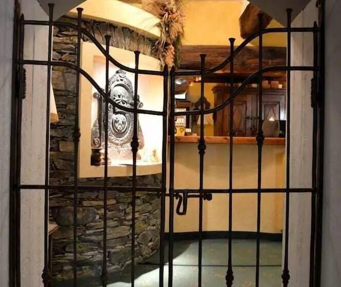 Hotelli Chateau Blanc