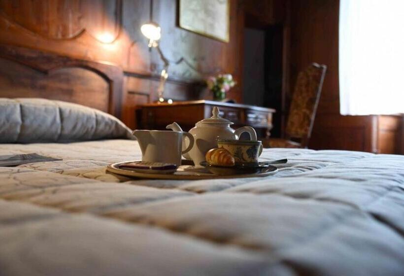 فندق Château De Passières