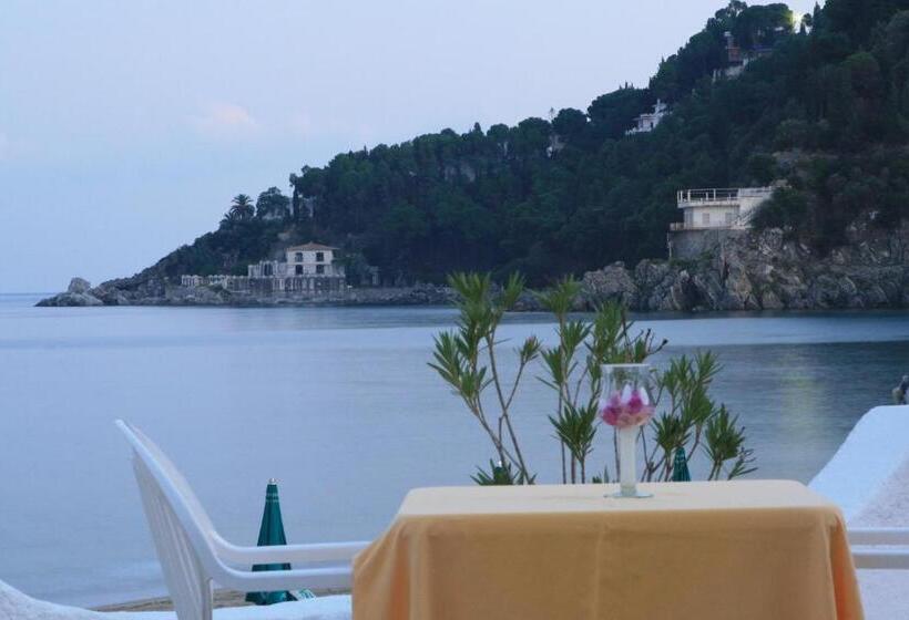 Отель Club Poseidon