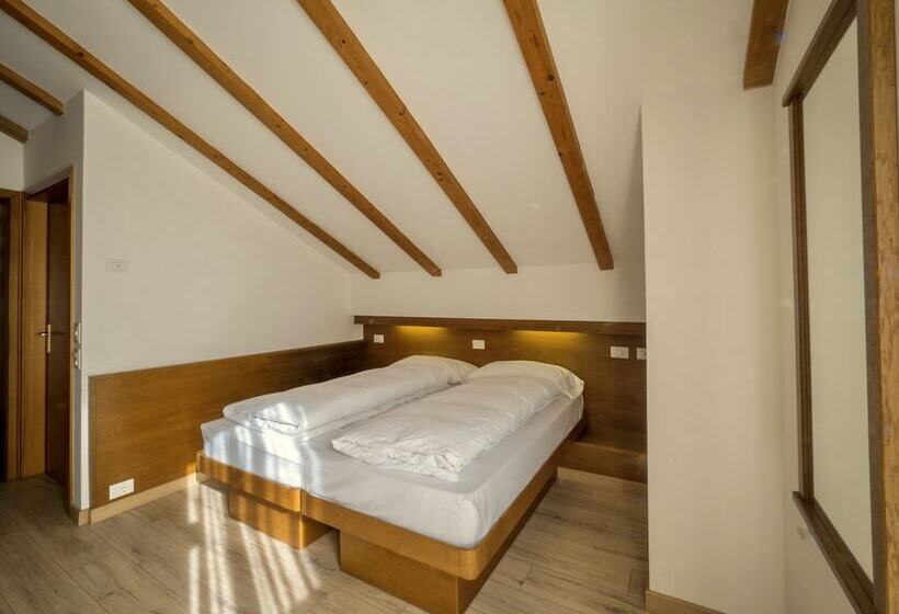 בית מלון כפרי Ferrari