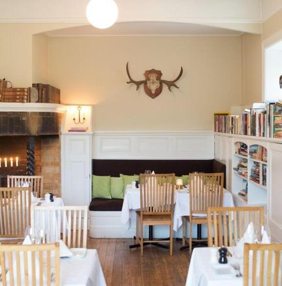 ホテル Grinda Wärdshus