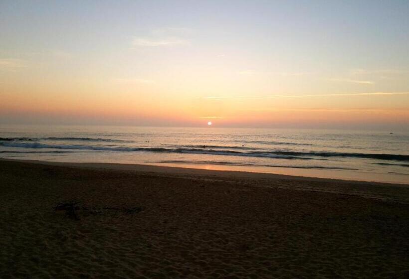 فندق Hôtel La Baïne