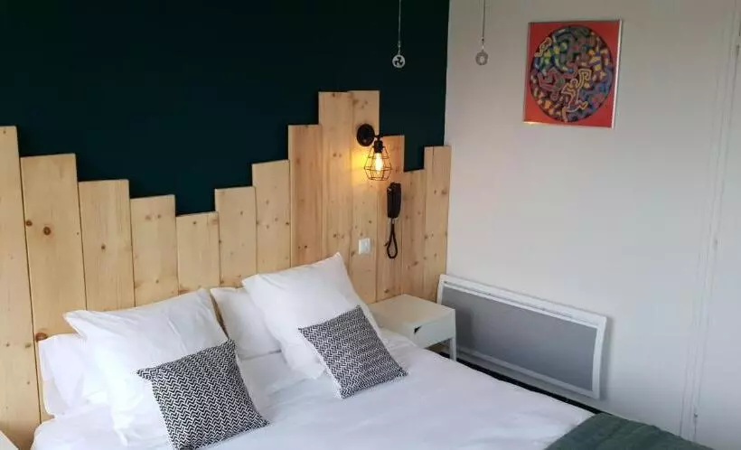 Hotelli Hôtel La Baïne