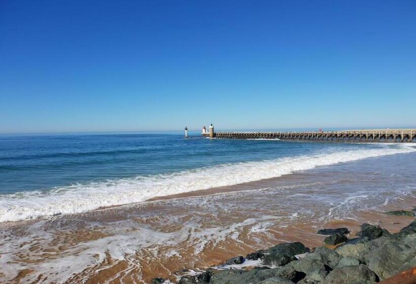 فندق Hôtel La Baïne