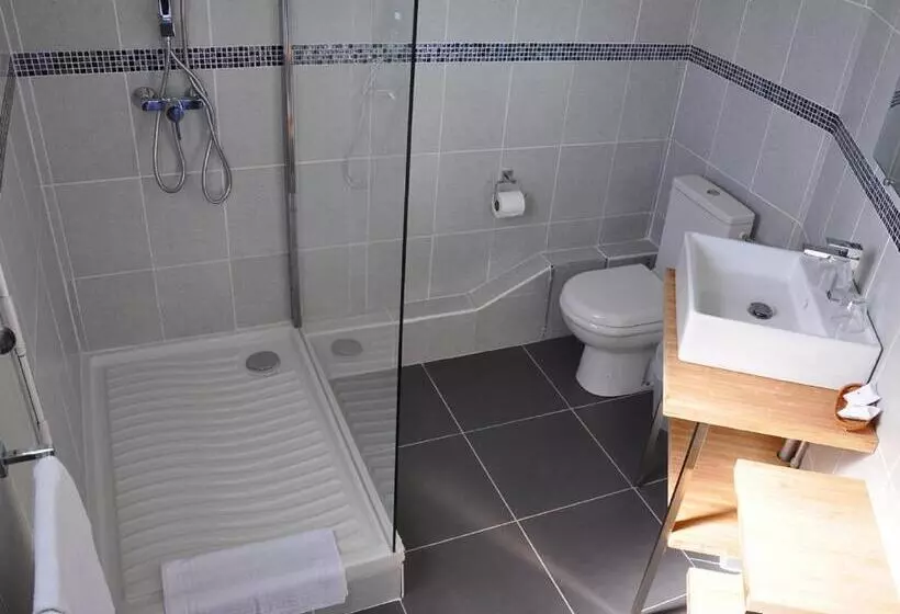 Hotelli Hôtel La Baïne