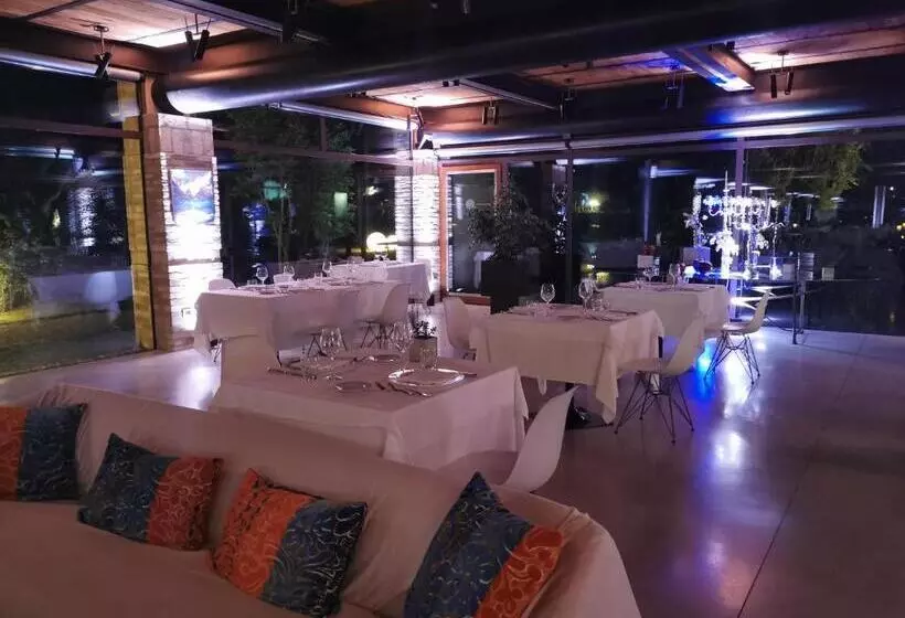 Hotelli Il Tesoro Living Resort