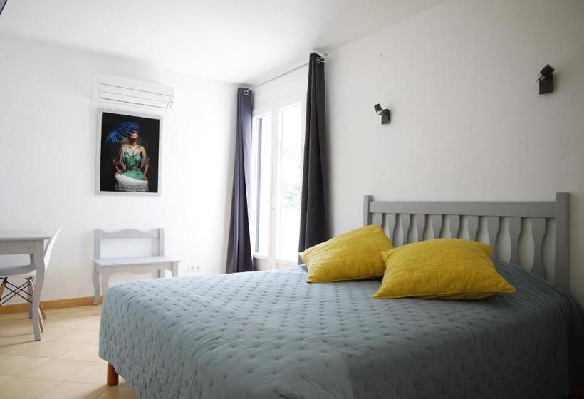 هتل Le Fangassier