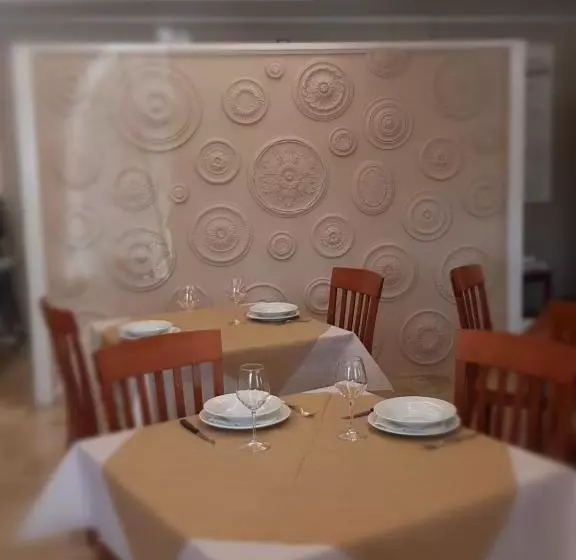 ホテル Monte Sirai