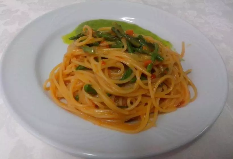 ホテル Monte Sirai