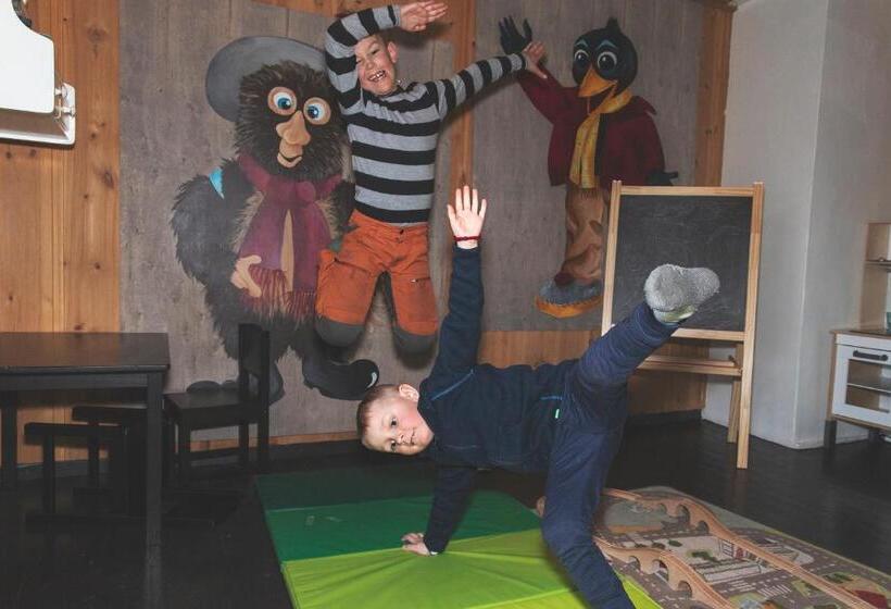 فندق Nordal Turistsenter