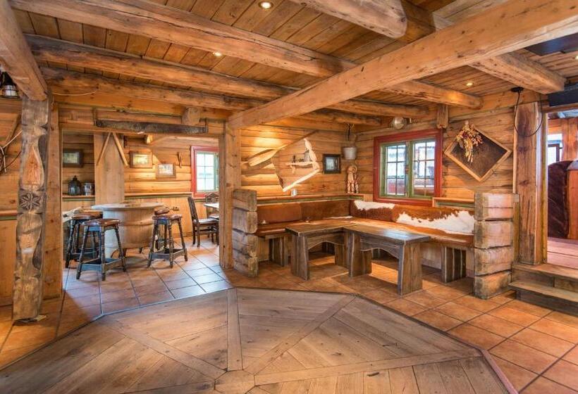 فندق Nordal Turistsenter