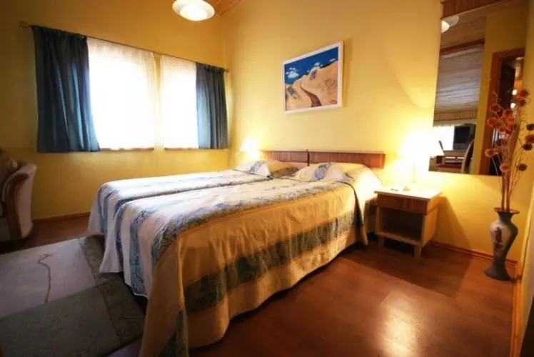 هتل Vila Elvyra