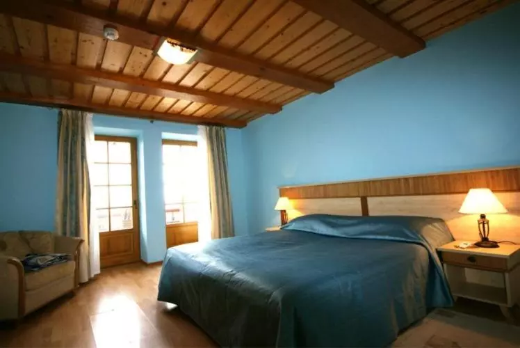 هتل Vila Elvyra
