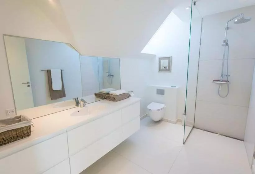 تختخواب و صبحانه Kunstart20