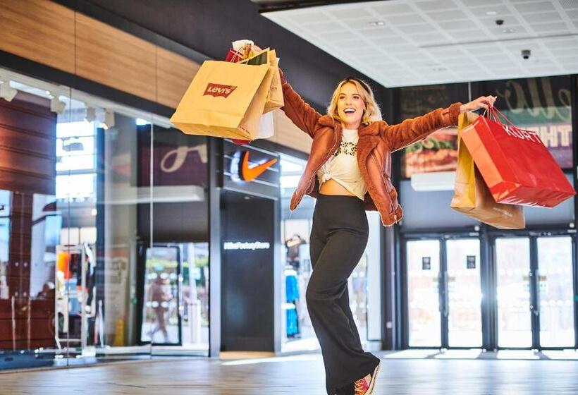 Genting Hotel & Spa At Resorts World Birmingham