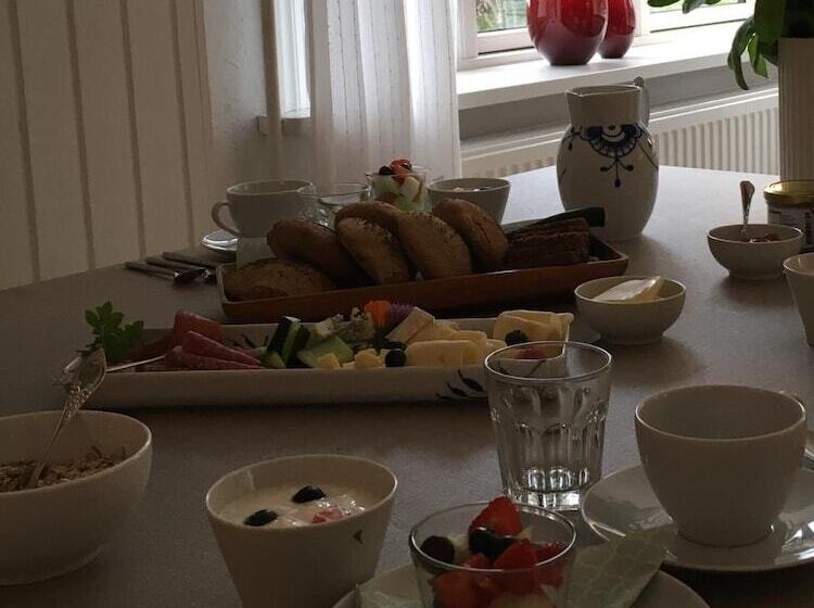 Heltoften Bed & Breakfast